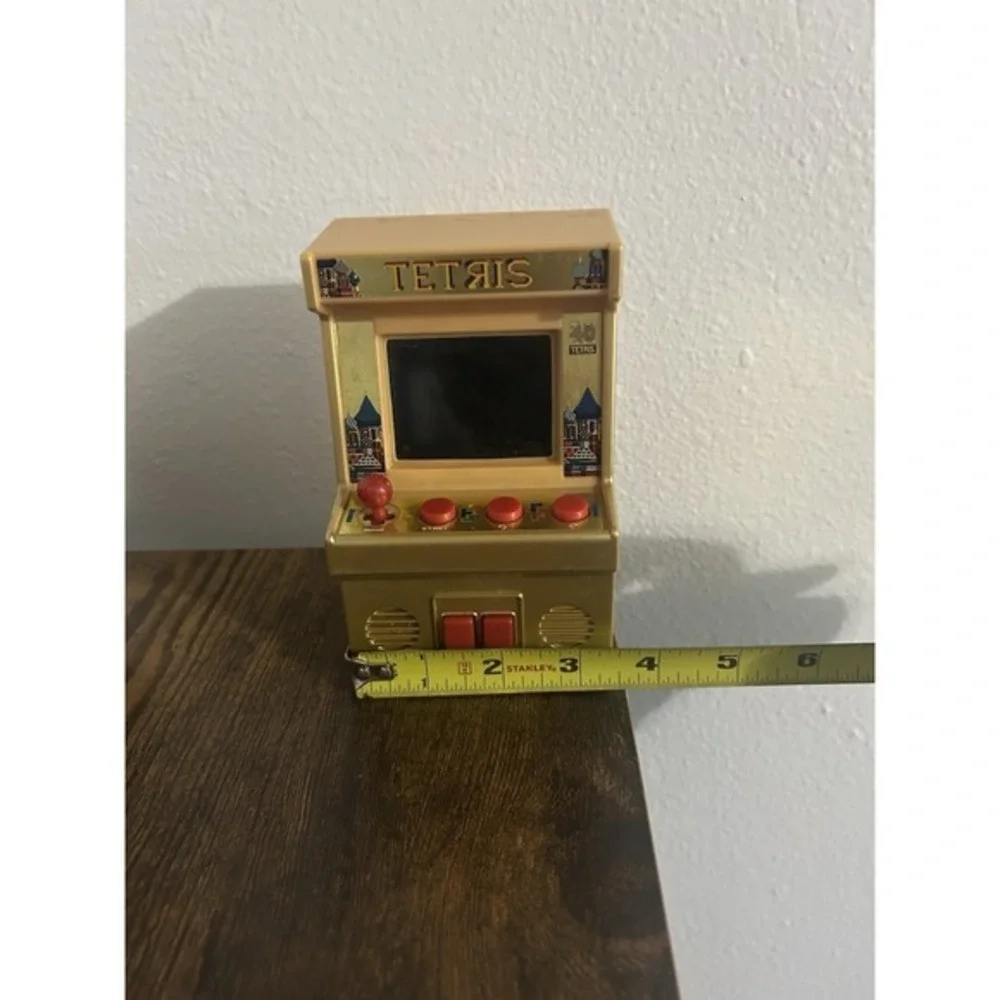 TETRIS GOLD Mini Arcade Game Classic Arcade Electronic Video Handheld Game WORKS